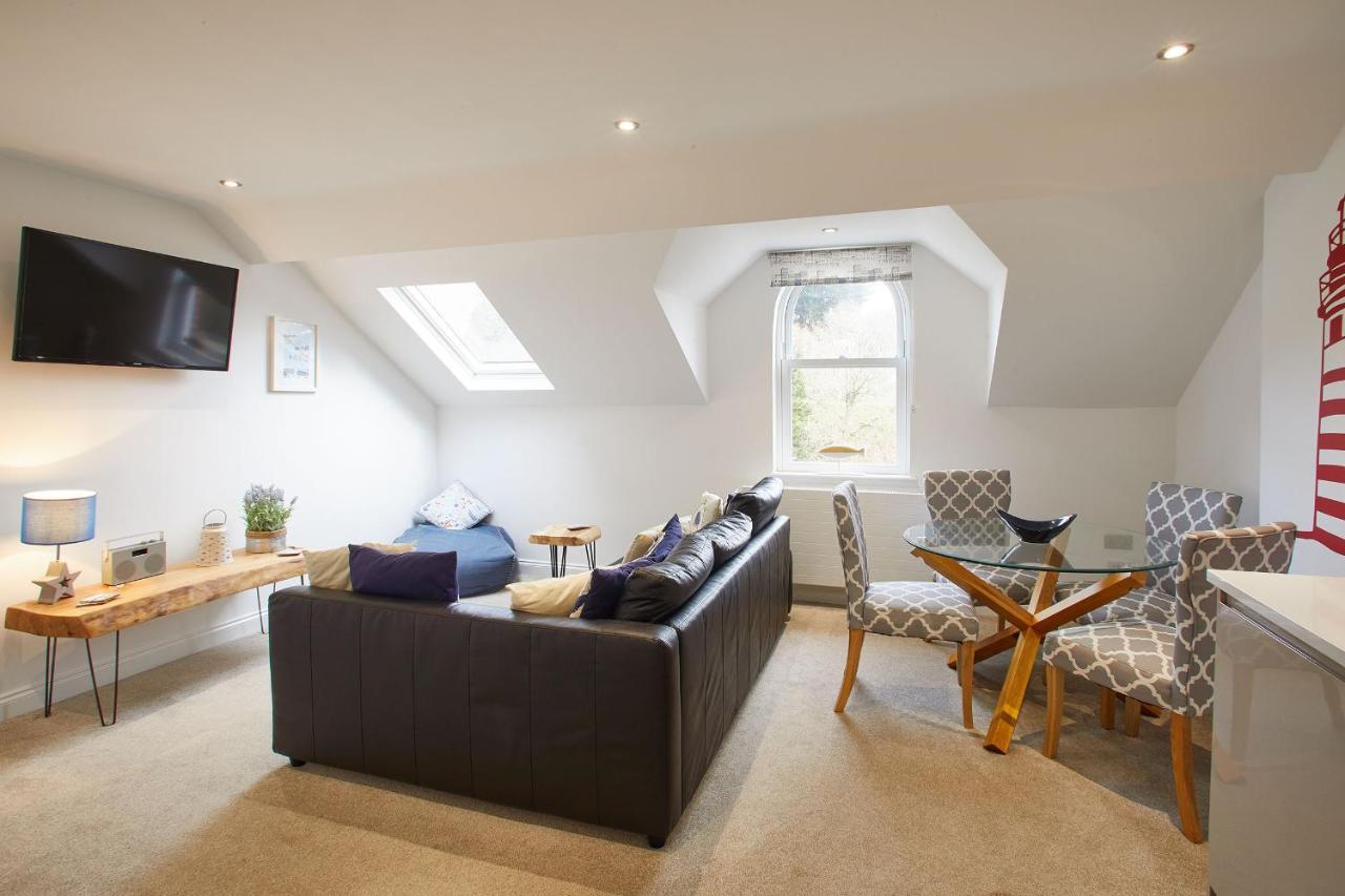 Host & - Number 3 At Pannett Apartment *